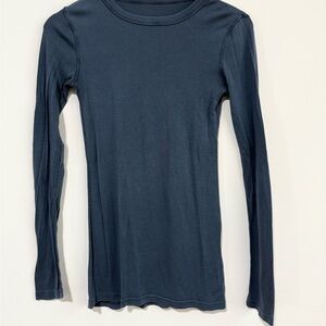 Pure Black T Maternity Top. Very Good Condition. Size XS